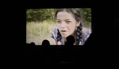 Gravado em comunidade ribeirinha, filme ‘Filha da Mãe D’Água’ será exibido nesta sexta (26), em Manaus