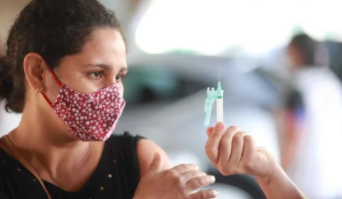 Covid-19: confira os pontos de vacinação para adultos e crianças nesta sexta-feira em Manaus