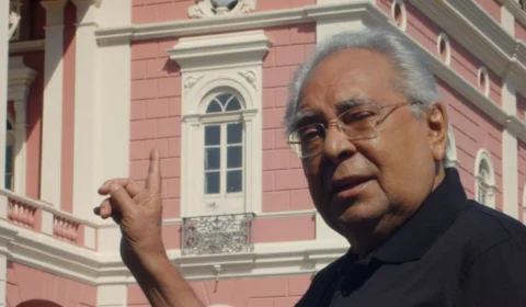 Amazonino Mendes testa positivo para Covid-19