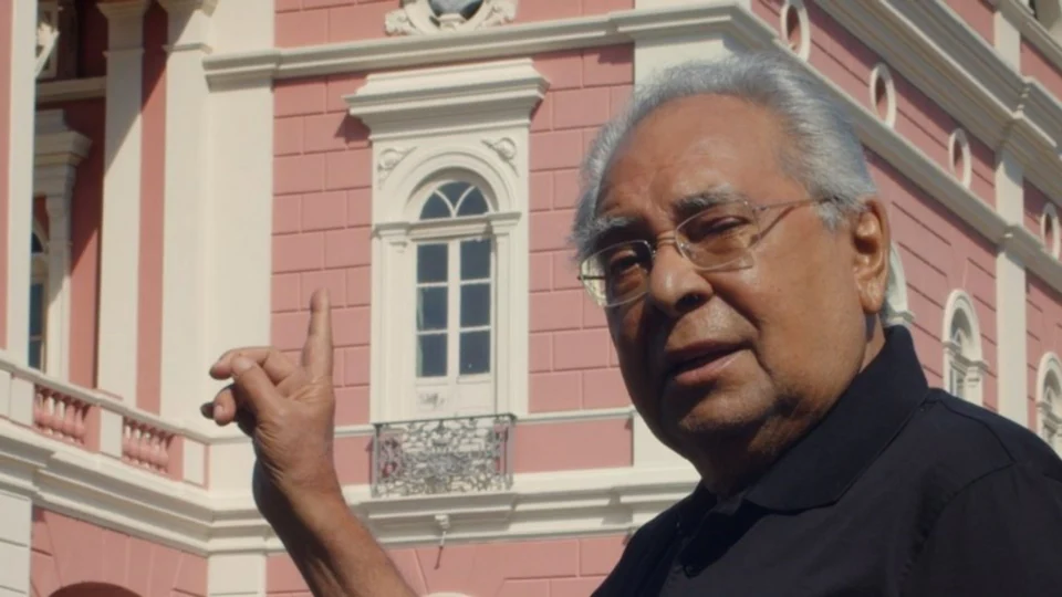 Amazonino Mendes testa positivo para Covid-19