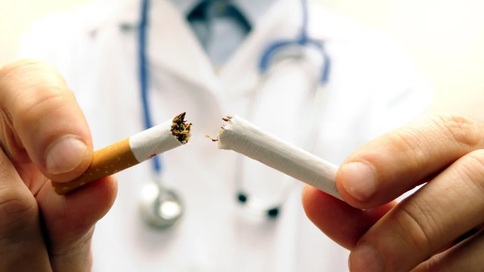 Fumar pode levar à impotência sexual; apesar do medo, somente 51% dos homens vão ao médico