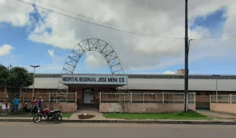 Mulher é esfaqueada pela companheira durante briga em bar em Itacoatiara-AM