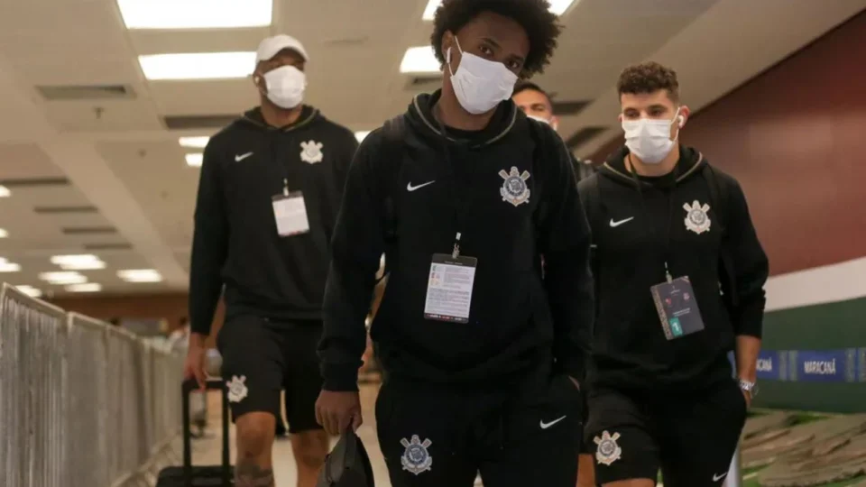 Willian rescinde contrato com Corinthians e desabafa: ‘não vim ao Brasil para ser ameaçado’