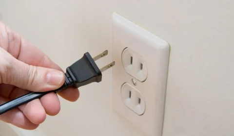 Conta de luz não terá taxa extra até o fim do ano, prevê ONS