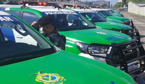 Polícias Militar e Civil do AM recebem 48 novas viaturas e 700 rádios comunicadores
