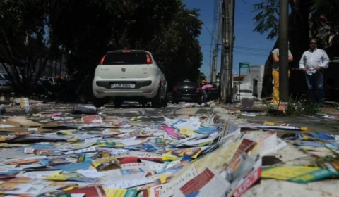 Eleições 2022: MP Eleitoral quer coibir ‘derramamento de santinhos’ no AM