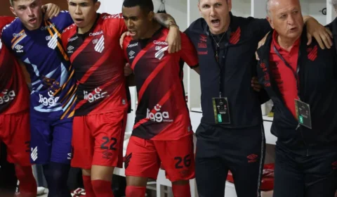 Após classificação do Athletico às quartas de final da Libertadores Felipão, crava: ‘É o melhor dia da minha vida’