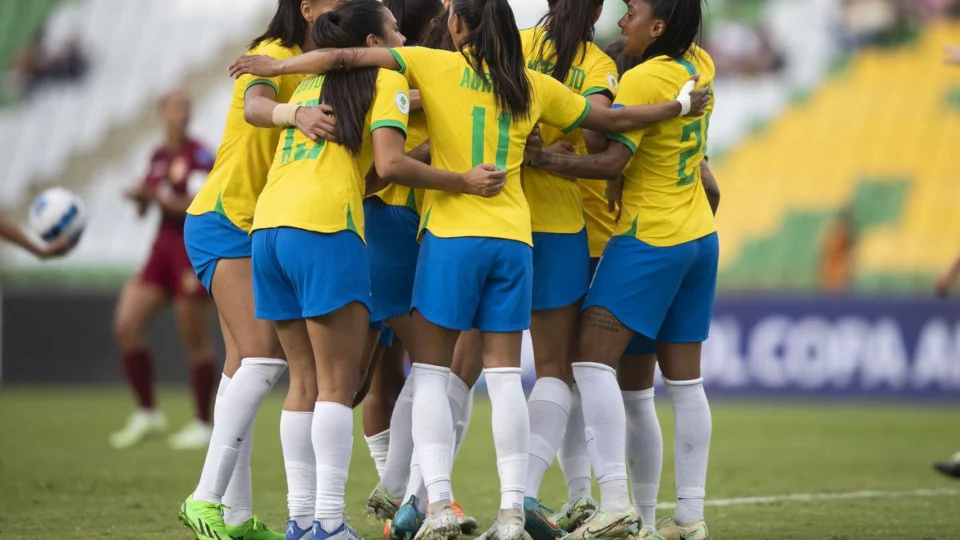 Brasil encara Colômbia em busca do 8º título da Copa América Feminina ao vivo na TV Norte/SBT neste sábado, 30