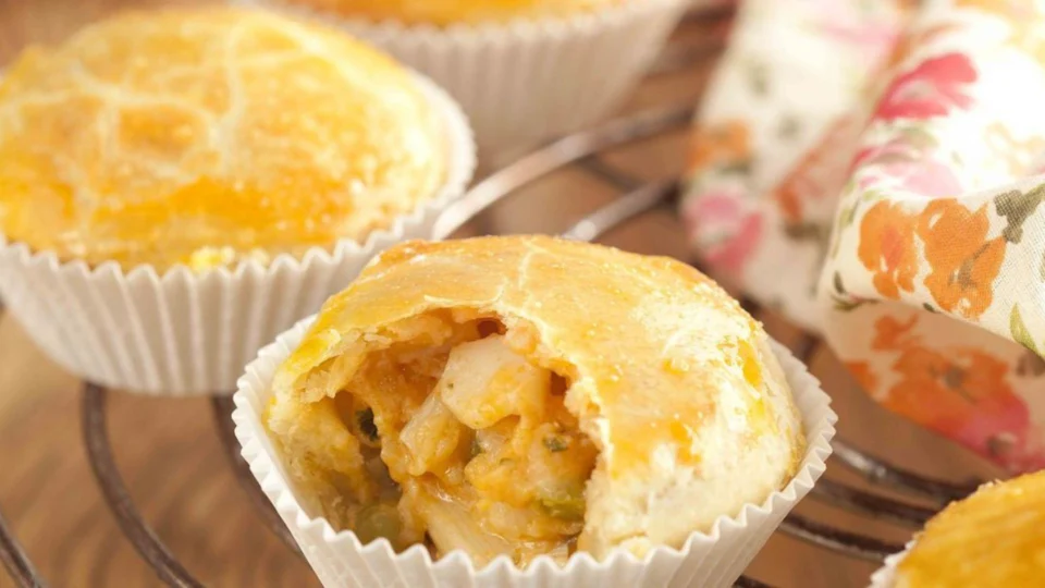 RECEITA FÁCIL: aprenda a fazer empada de palmito