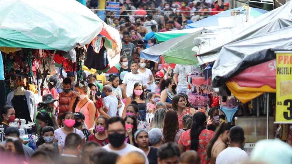 IBGE: maioria da população no AM é de homens, 51,5%; mais de 80% se declaram pardos