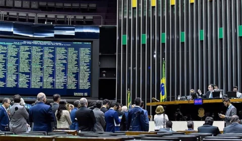 Medida Provisória autoriza governo adiar repasses das leis Paulo Gustavo e Aldir Blanc 2