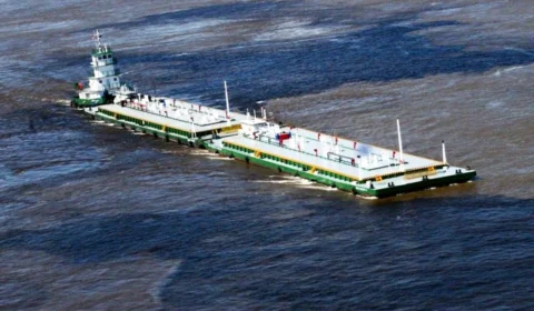 Reajuste de combustível anunciado pela Petrobras afeta custos das transportadoras fluviais do Amazonas