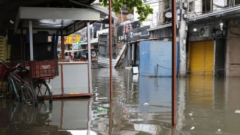 Sobe para 18 o número de mortos por temporal no Rio de Janeiro