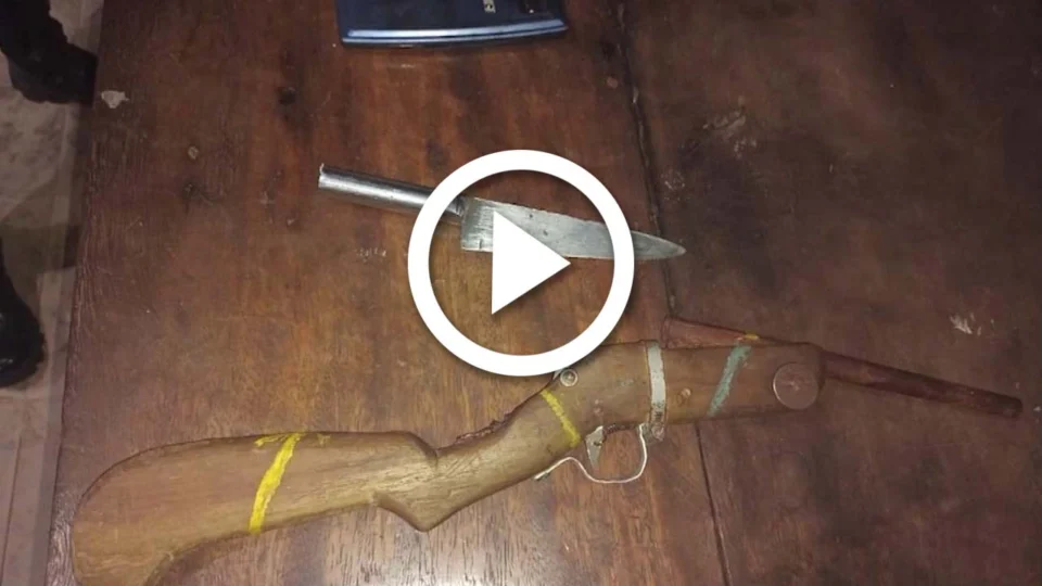 VÍDEO: homem é golpeado no coração por uma faca em Maués, interior do Amazonas