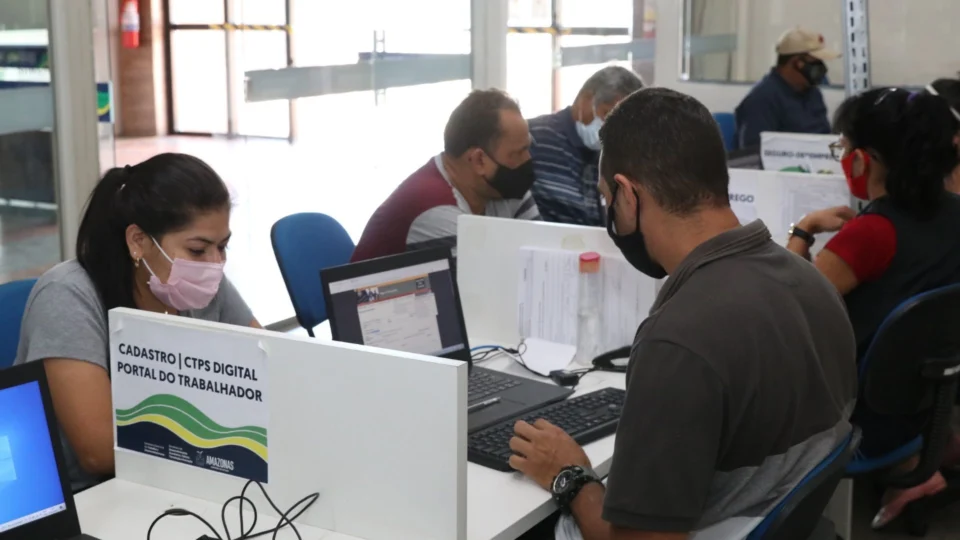 Sine Manaus e Sine Amazonas ofertam 428 vagas de emprego nesta segunda-feira