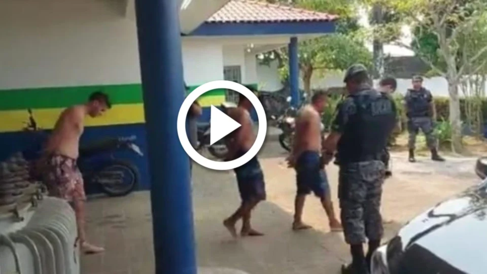 VÍDEO: cerca de 30 detentos são transferidos de Manacapuru para presídio em Manaus