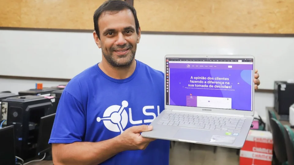Empreendedor do AM cria tecnologia para monitorar opinião de clientes de restaurantes