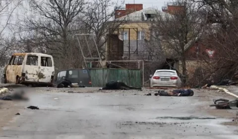 Cerca de 20 corpos são encontrados em rua de Bucha, na Ucrânia