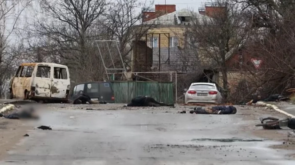 Cerca de 20 corpos são encontrados em rua de Bucha, na Ucrânia