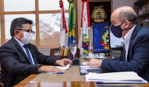 TCE-AM recebe relatório final da CPI da AM Energia, da Aleam