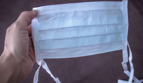 Covid-19: saiba quem deve continuar usando máscaras de proteção