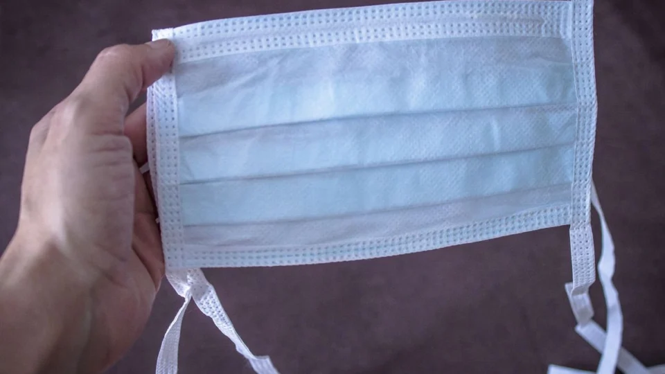 Covid-19: saiba quem deve continuar usando máscaras de proteção