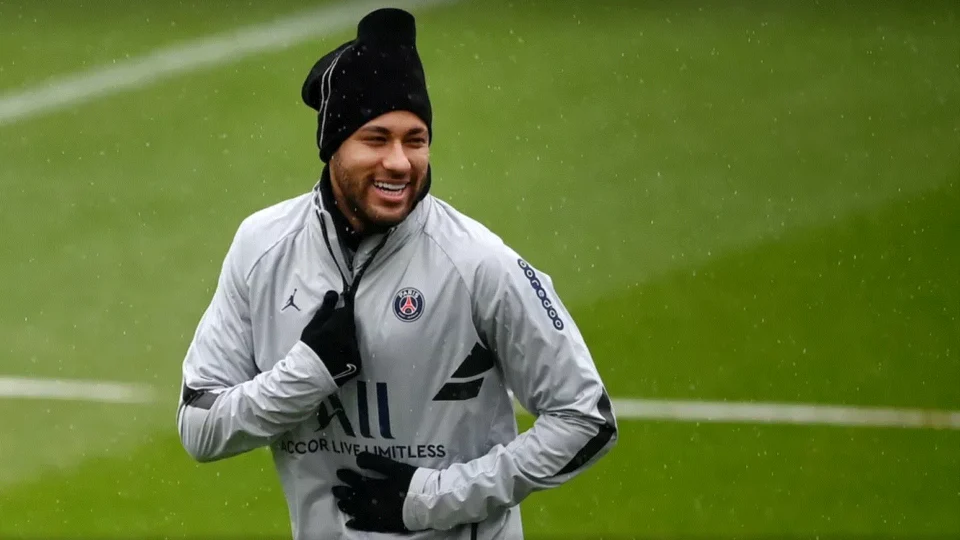 Donos do PSG estão incomodados com desempenho decepcionante de Neymar, diz jornal ‘L’Equipe’