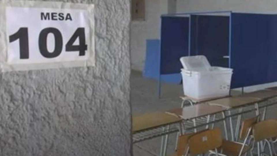 Chile vai às urnas para votar nova Constituição neste domingo