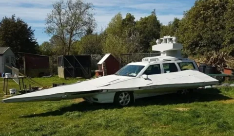 Volvo V70 XC é transformado em nave Imperial de Star Wars