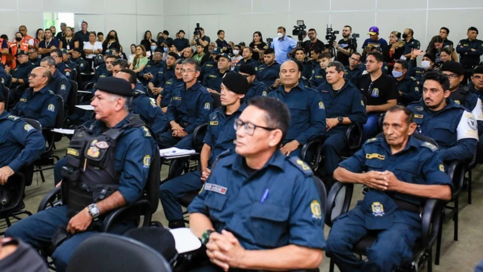 Guardas Municipais participam do curso de manuseio com armamento letal em Manaus