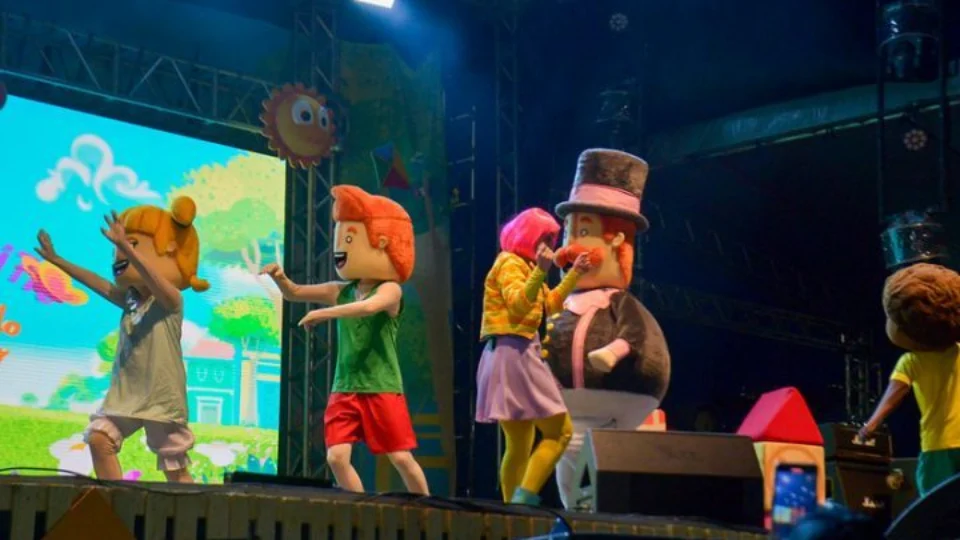 #SouManaus Passo a Paço 2022: Mundo Bita encerra último dia do festival contagiando público infantil