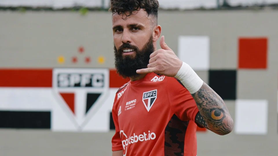 Jandrei deve ser escalado como titular no São Paulo contra América/MG pelas quartas de final da Copa do Brasil