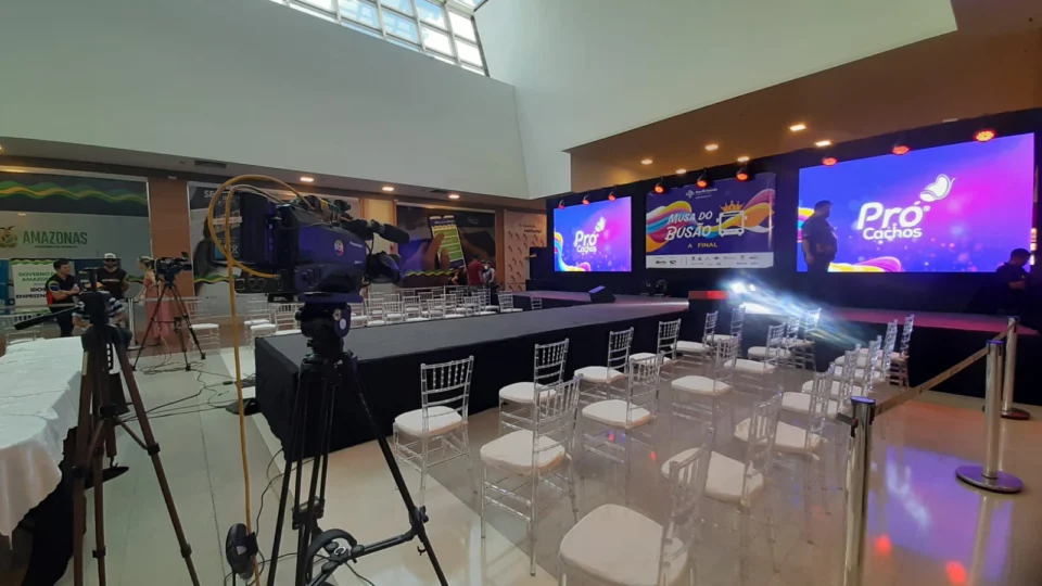 VÍDEO: veja os preparativos para grande final do ‘Musa do Busão’ neste sábado em Manaus