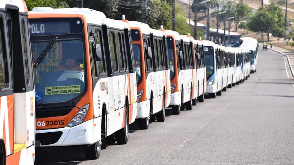 Mais 45 novos ônibus reforçam transporte público em Manaus a partir desta sexta-feira