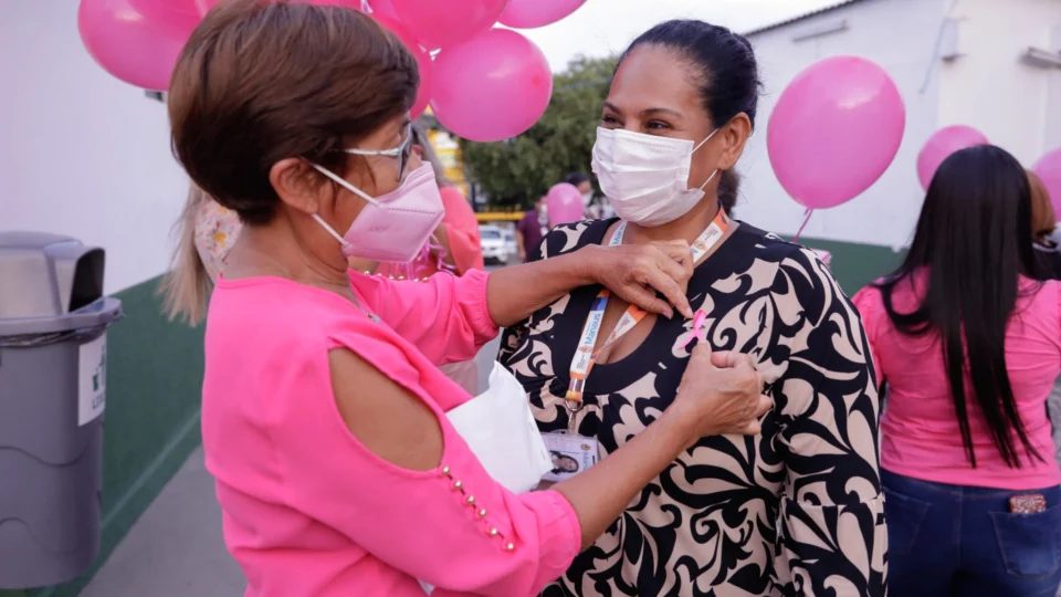 Outubro Rosa: UBS móvel oferta serviços de saúde no Centro de Manaus, a partir desta sexta