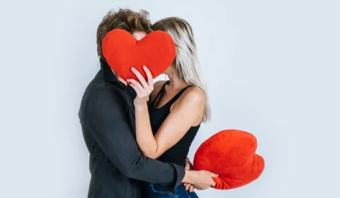 Confira previsões astrológicas para o amor no mês de outubro