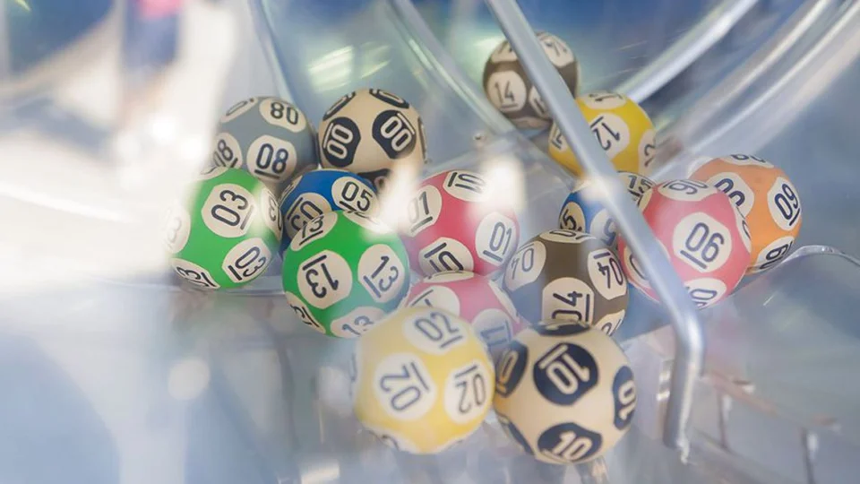 Mega-Sena: nenhum apostador acerta e prêmio acumula em R$ 200 milhões