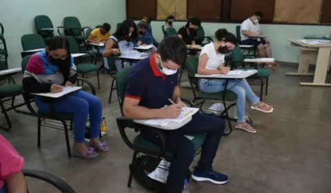 Vestibular da UEA inicia neste domingo, 6, com provas de Conhecimentos Gerais