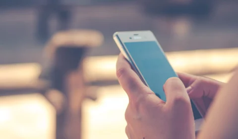 Adolescente ameaça divulgar imagens íntimas de colega e é apreendida em Manaus