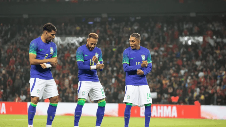 Brasil aumenta vantagem no ranking da Fifa antes da Copa do Mundo 2022