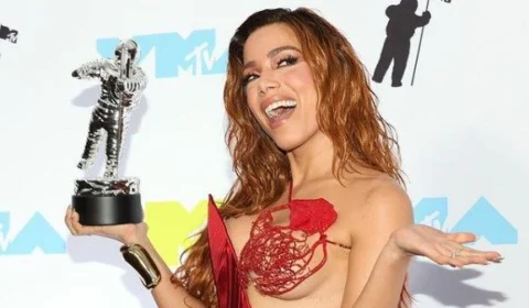 American Music Awards: Anitta comemora indicação como ‘melhor artista latina’