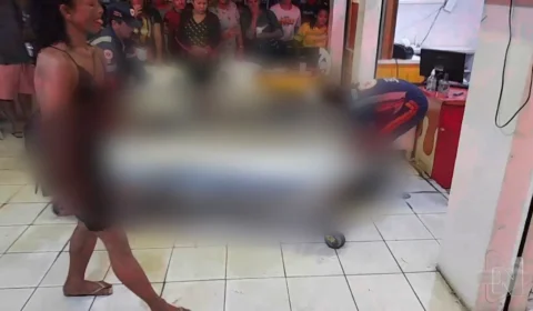 VÍDEO: após ser abordada por carro, mulher trans é baleada no rosto em Manaus