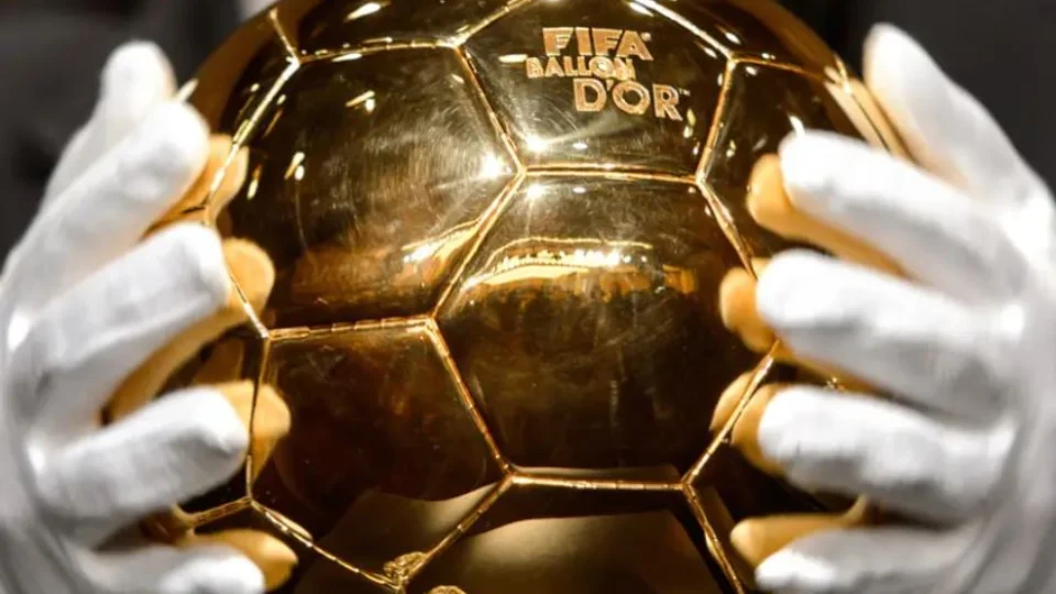 Bola de Ouro reconhecerá nesta segunda melhor jogador do mundo temporada 2021/22