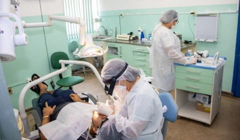 CEOs ofertam serviços odontológicos gratuitos em todas as zonas de Manaus; veja locais