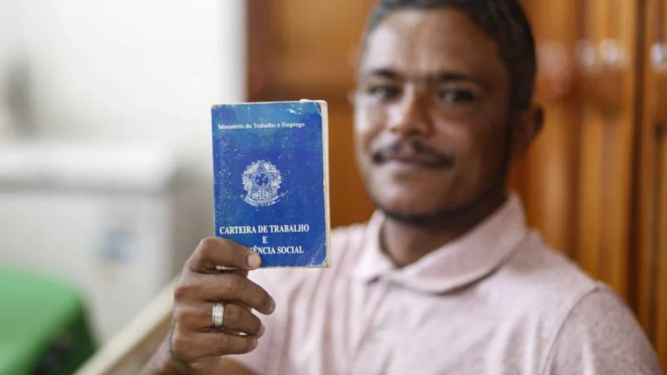 Setemp seleciona candidatos para 15 vagas de primeiro emprego em Manaus