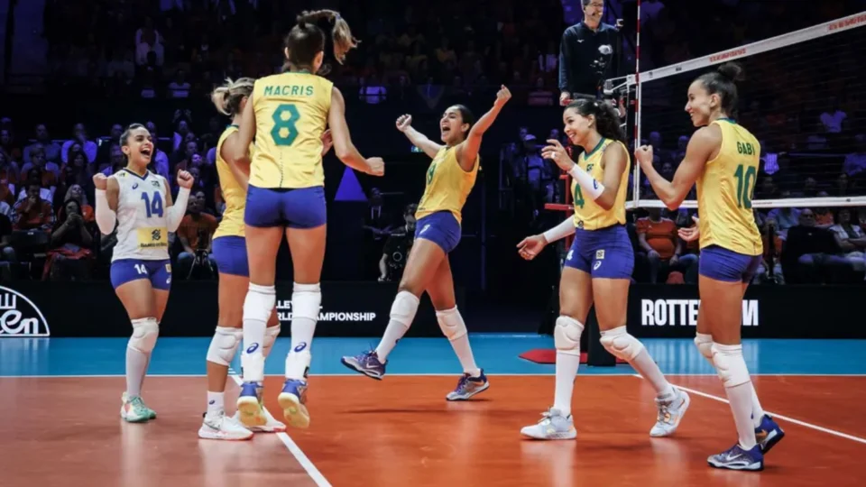 Seleção feminina de vôlei joga fácil e vence holandesas por 3 sets a 0 em Roterdã na Holanda