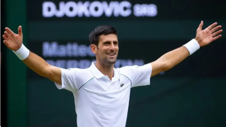 Novak Djokovic quer igualar seis títulos de Roger Federer no ATP Finals de Tênis