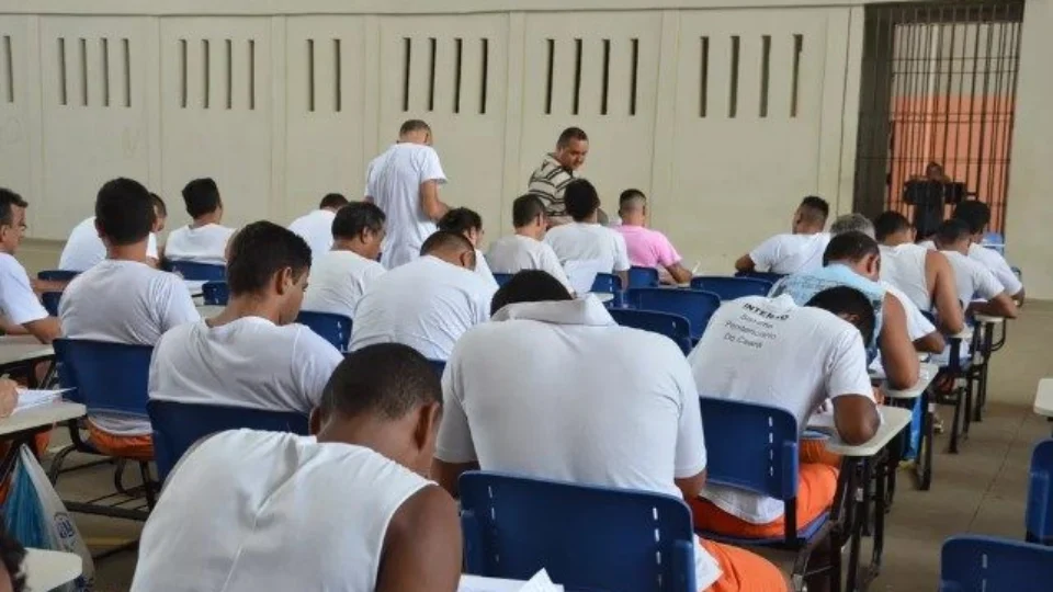 Inep abre inscrições para Enem PPL 2022; provas ocorrem em janeiro de 2023