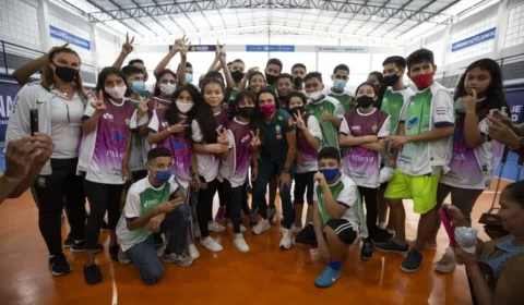 Aula inaugural do Projeto Gol do Brasil da CBF é realizada no Lago Azul na Zona Norte de Manaus