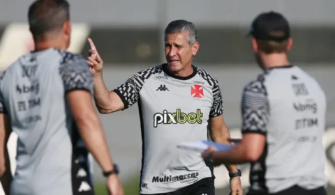 Vasco demite técnico Jorginho nesta quarta